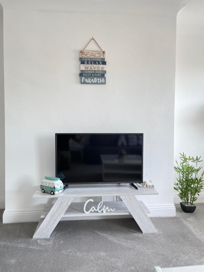 Light And Airy 1 Bedroom Flat 700M From The Beach Bornemouth Extérieur photo