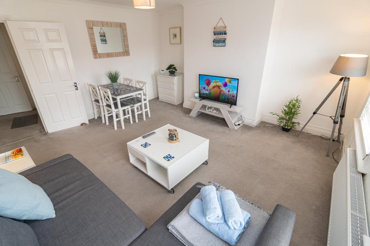 Light And Airy 1 Bedroom Flat 700M From The Beach Bornemouth Extérieur photo