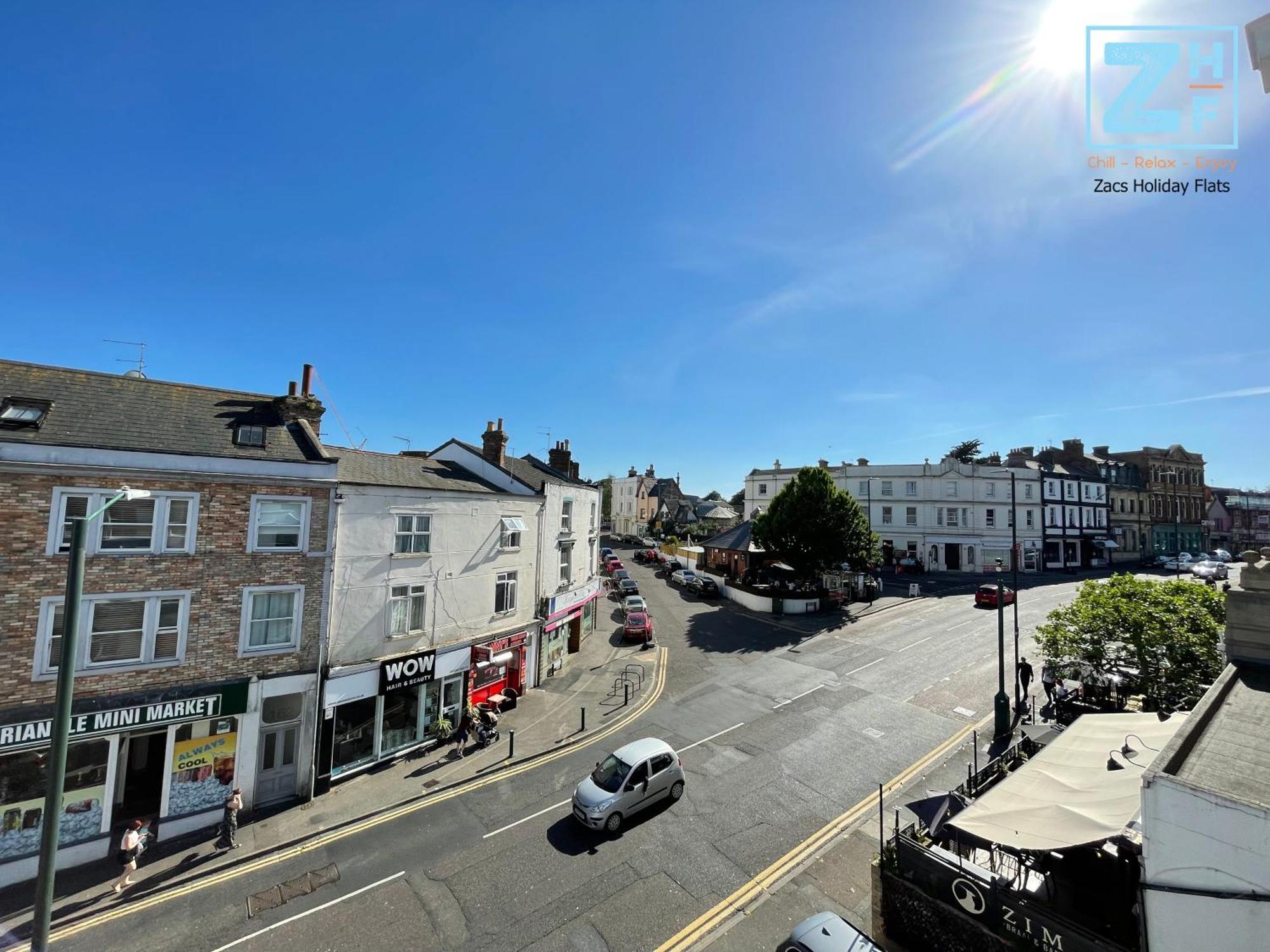 Light And Airy 1 Bedroom Flat 700M From The Beach Bornemouth Extérieur photo